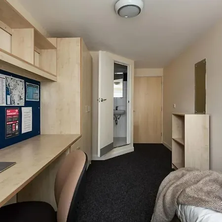 Arena Village In Apartment Leeds (West Yorkshire)